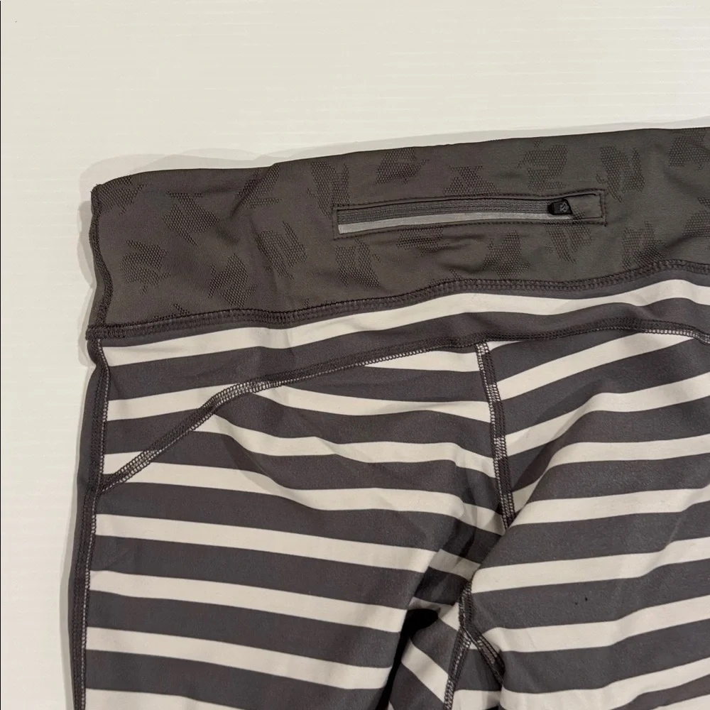 Rabbit Capri Striped Tights Womens Size Small - Picture 7 of 7